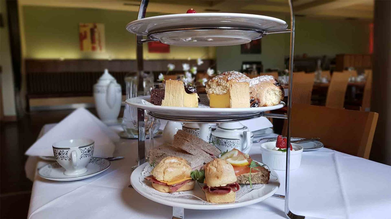gn-ballykisteen-hotel-afternoon-tea-2