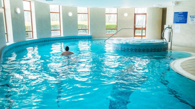 swimming-pool