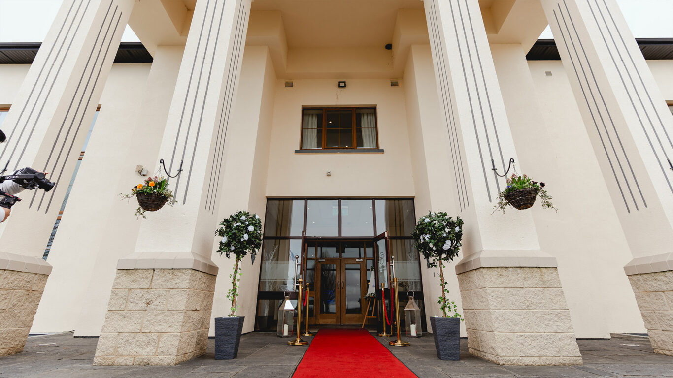 Ballykisteen-Entrance-for-Wedding